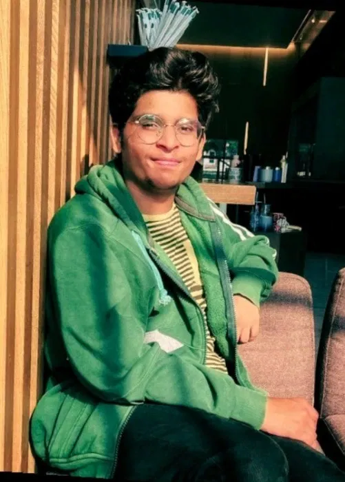 Book a call with Harsh Nagpal on sprect.