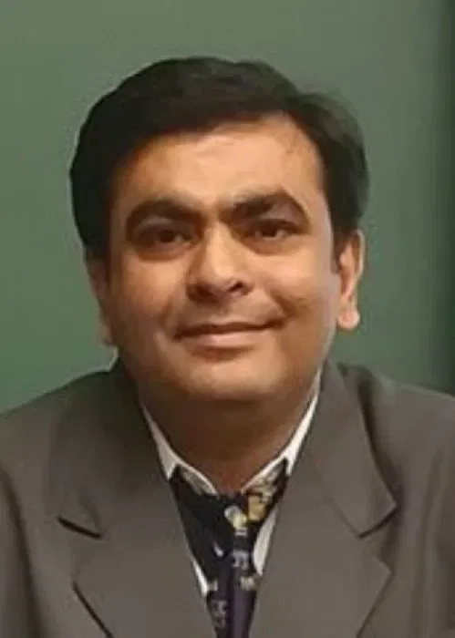 Book a call with Sumeet Janyani on sprect.