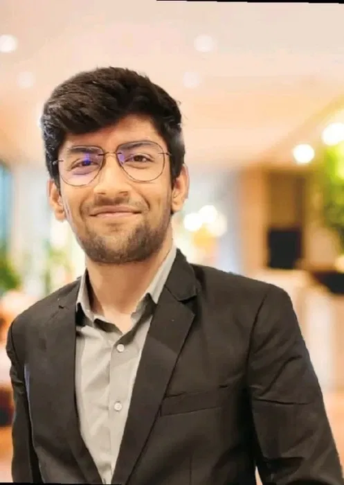 Book a call with Sukriti Sen on sprect.