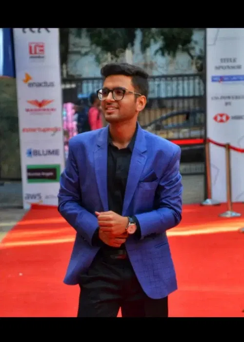 Book a call with Irfan Patel on sprect.