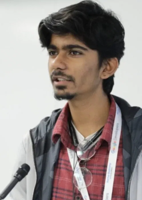 Book a call with Shiny Nair on sprect.