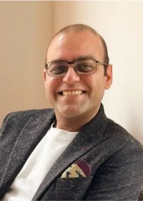 Book a call with Lubhanshi Garg on sprect.