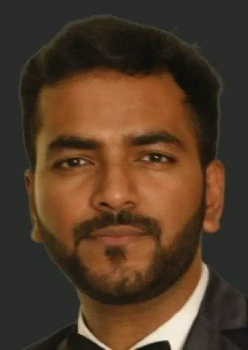 Book a call with Omkar Didwania on sprect.