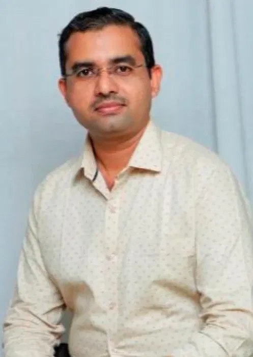 Book a call with Rishita Bulchandani on sprect.