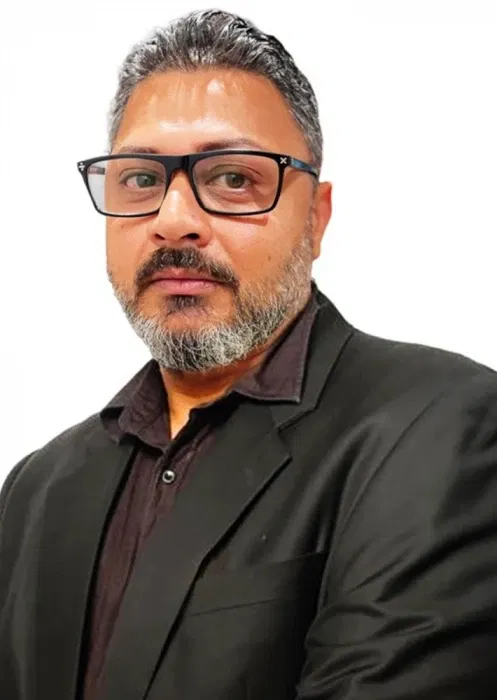 Book a call with Aarav Masrani on sprect.