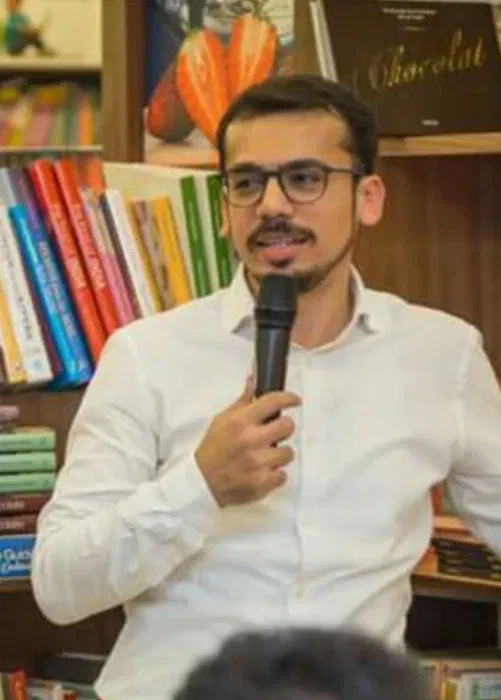 Book a call with Shweta Vora on sprect.